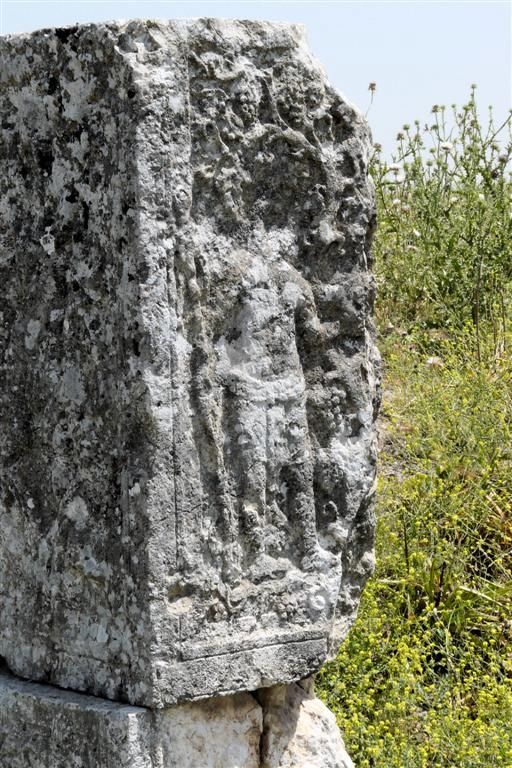 SYRIЁ - APAMEA - steen met afbeelding
