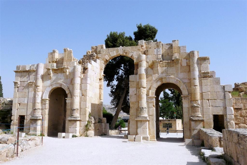 JORDANIЁ - JERASH - zuiderlijke poort