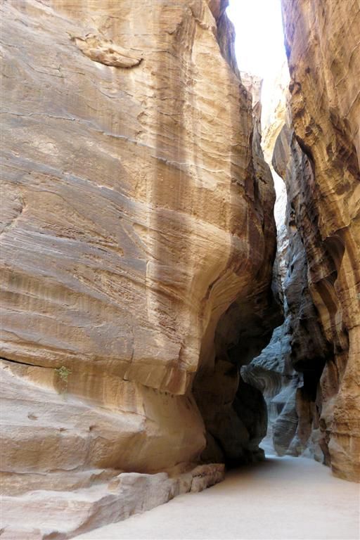 JORDANIЁ - PETRA - weg door de Siq