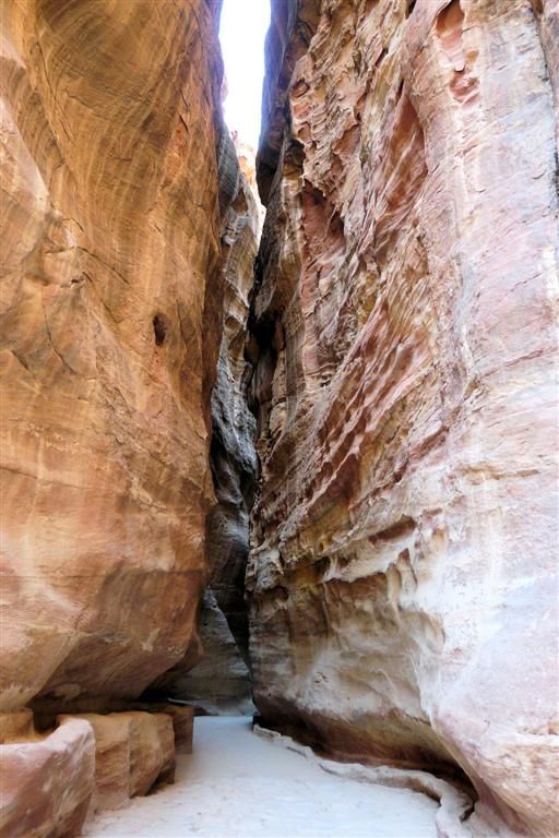 JORDANIЁ - PETRA - weg door de Siq