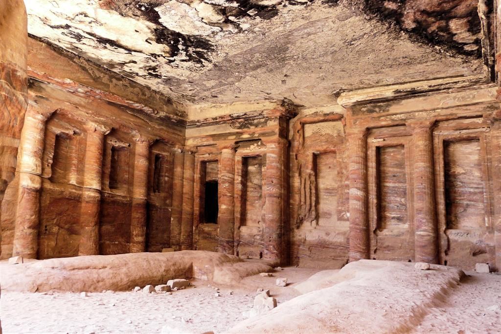 JORDANIЁ - PETRA - in de renaissancetombe