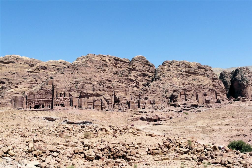 JORDANIЁ - PETRA - tombes bij um al biera