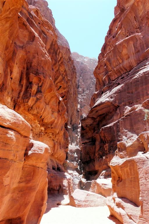 JORDANIЁ - WADI RUM - diverse rotsformaties
