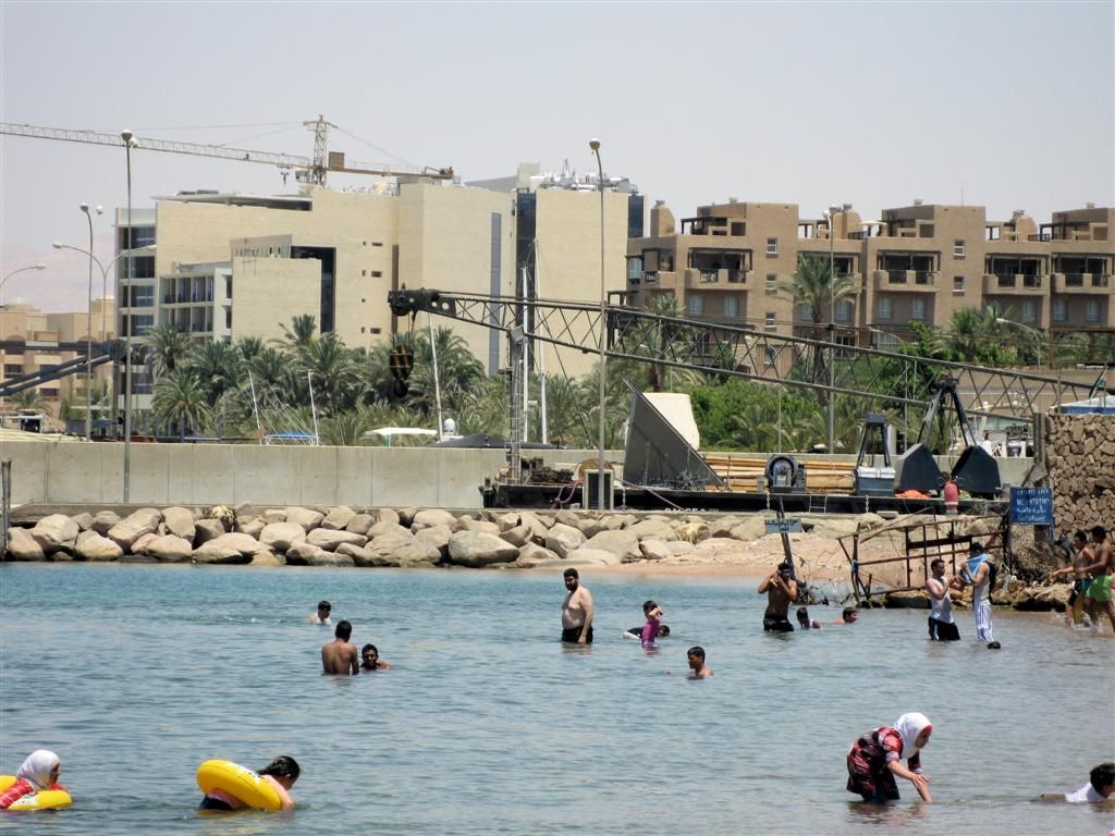 JORDANIЁ - AQABA - lokale bevolking in Rode Zee