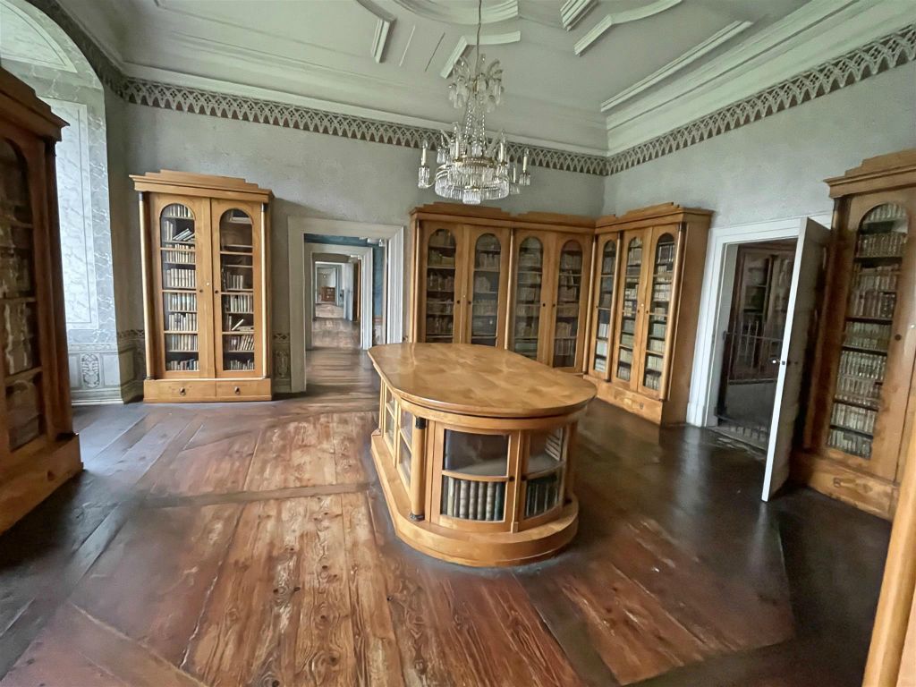 HÖXTER - de bibliotheek van de abdij van Corvey
