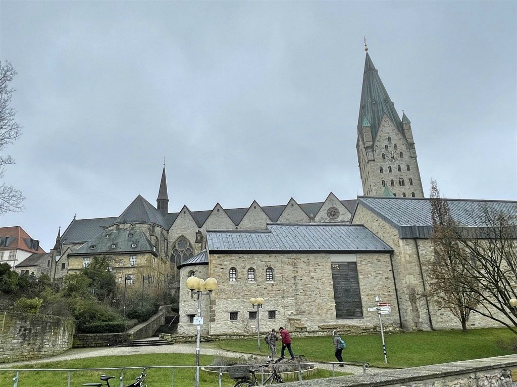 PADERBORN - de kathedraal van Paderborn