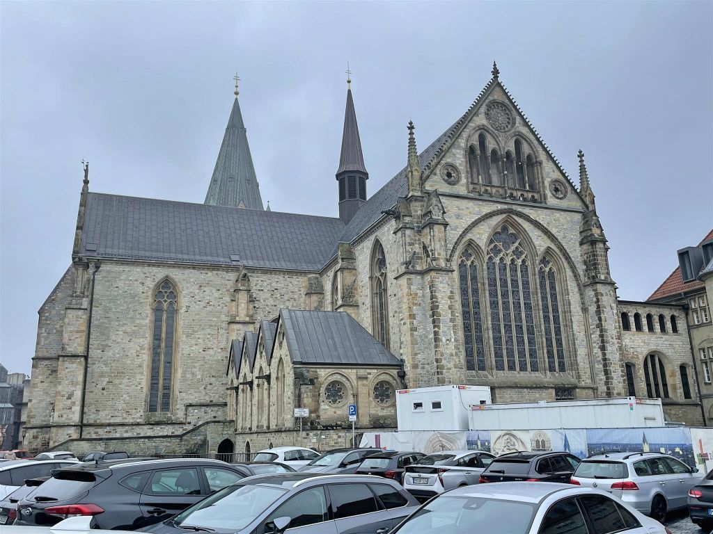 PADERBORN - de dom van Paderborn