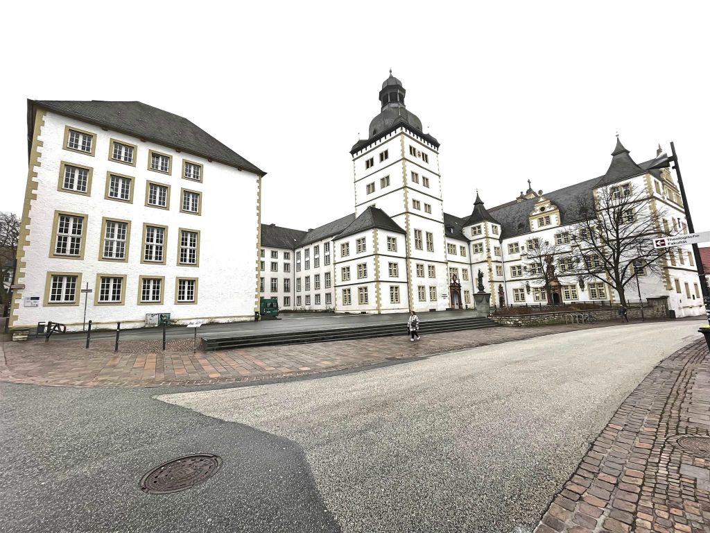 PADERBORN - het gymnasium theodorianum