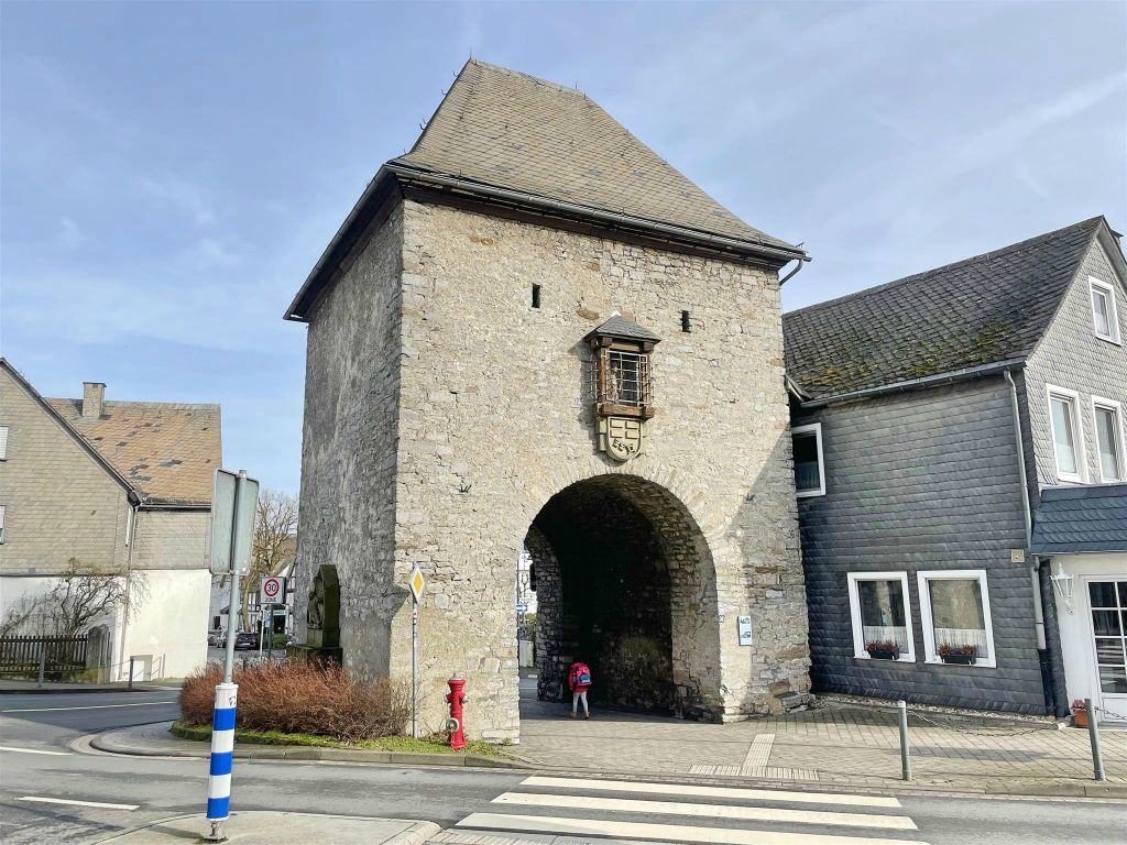 BRILON - de derker tor stadspoort