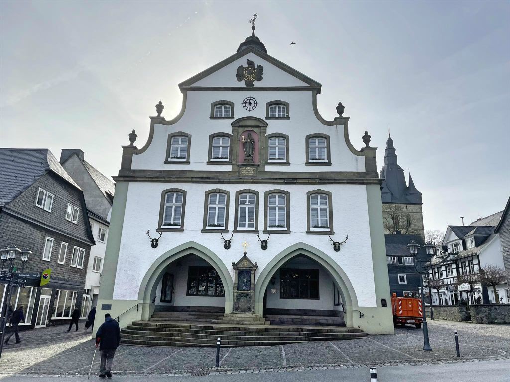 BRILON - het stadhuis