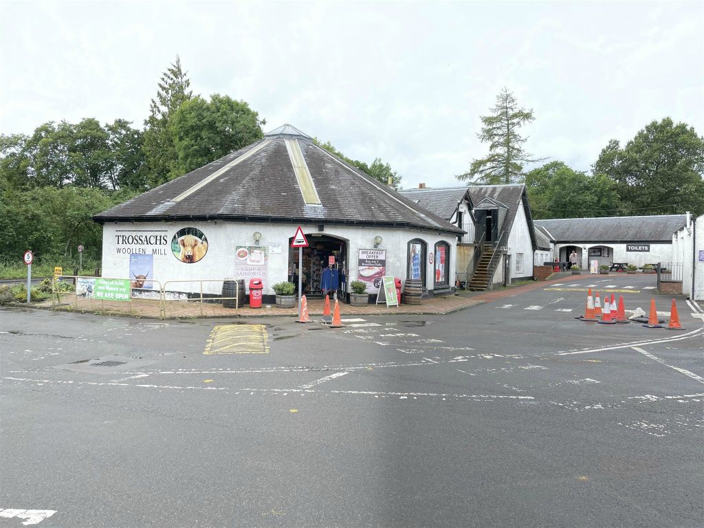 KILMAHOG - de winkel Trossachs Woollen Mill