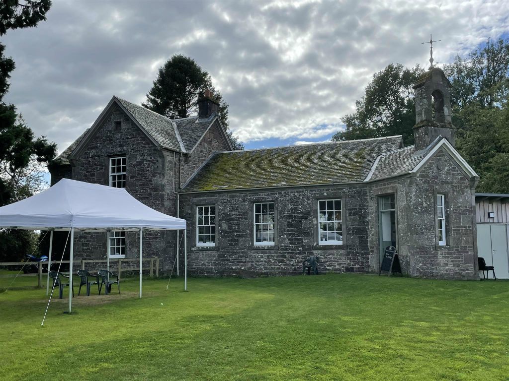 INNERPEFFRAY - een voormalige school