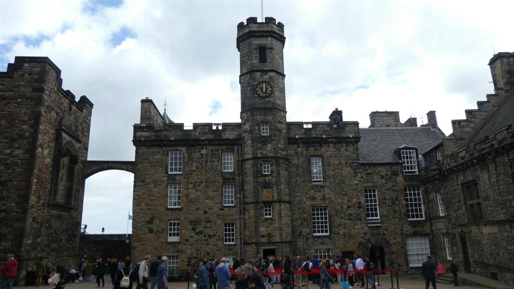 EDINBURGH - de Royal Palace bij het kasteel van Edinburgh