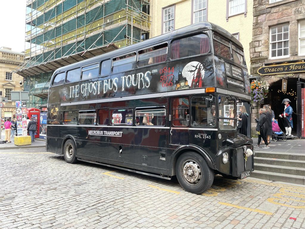 EDINBURGH - een dubbeldekkerbus