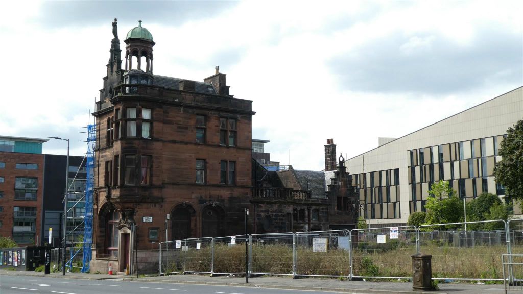 GLASGOW - een voormalig filiaal van de British Linen bank