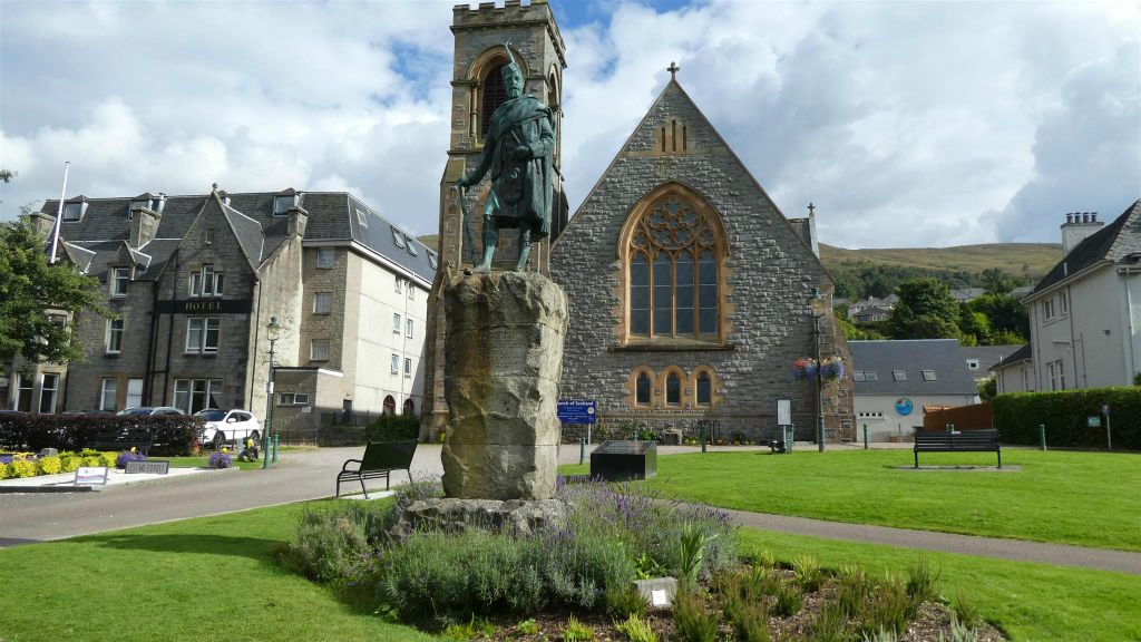 FORT WILLIAM - een standbeeld ter ere van Donald Cameron of Lochiel (1695-1748), een Schotse leider van Clan Cameron