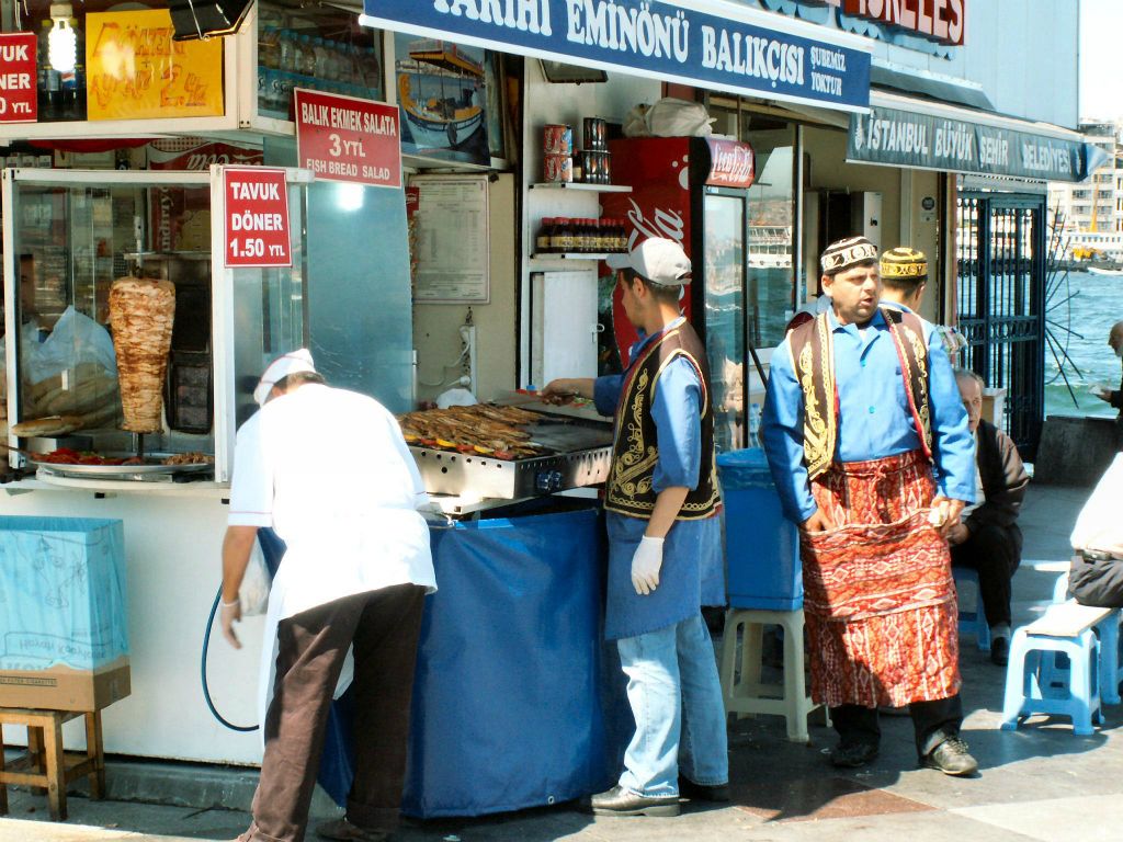 ISTANBUL - een eetkraam