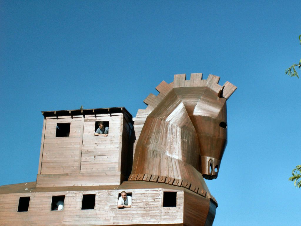 ÇANAKKALE -> BERGAMA - Carlos in het paard van Troje