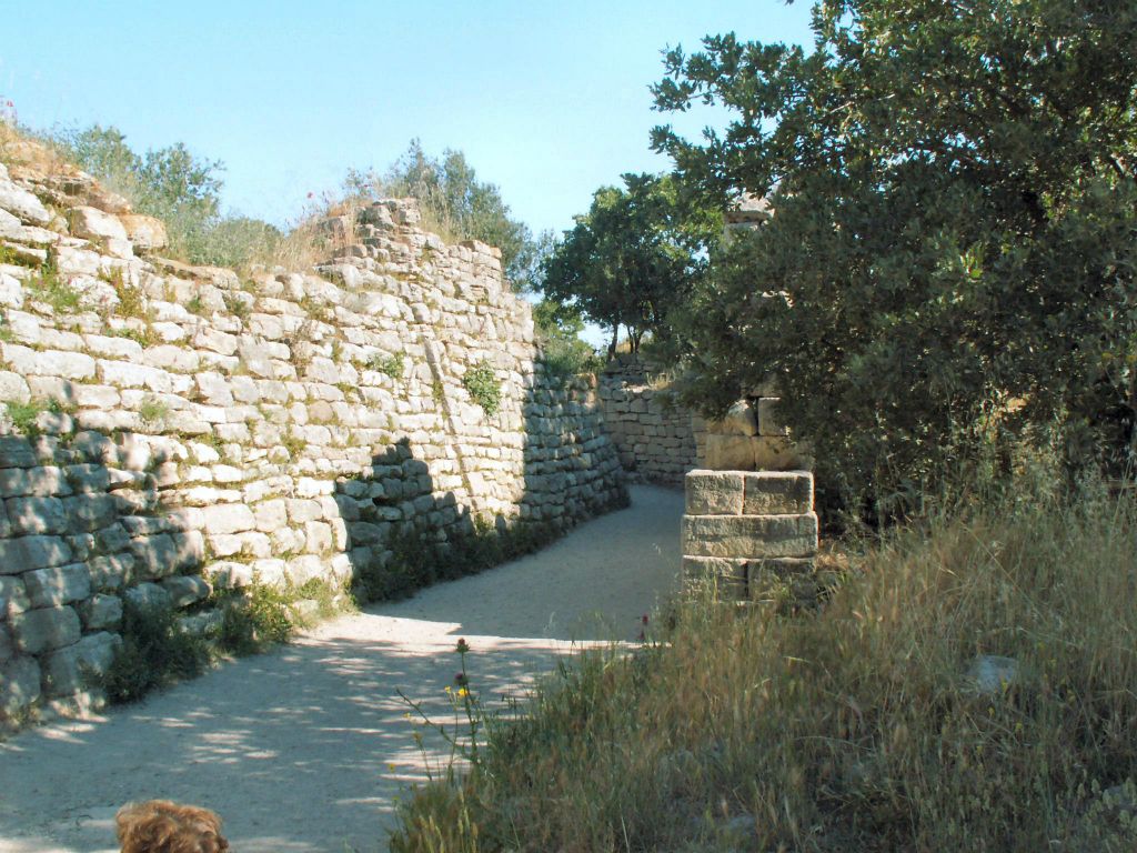 ÇANAKKALE -> BERGAMA - oude muren van de stad van Troje