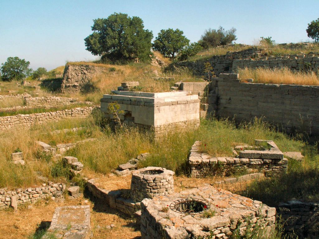 ÇANAKKALE -> BERGAMA - enkele overblijfselen van de oude stad van Troje