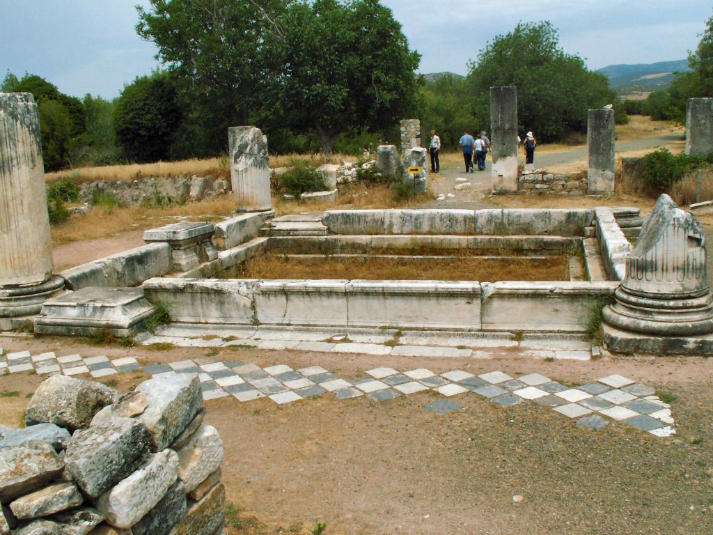 SELÇUK -> PAMUKKALE - een oud bad bij de ruïnes van Aphrodisias