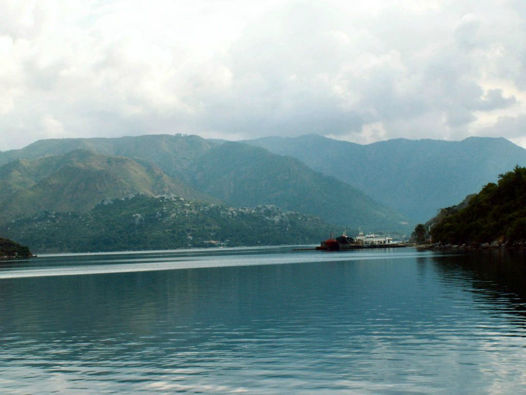 MARMARIS -> DALYAN - het uitzicht vanaf de boot waarmee we varen