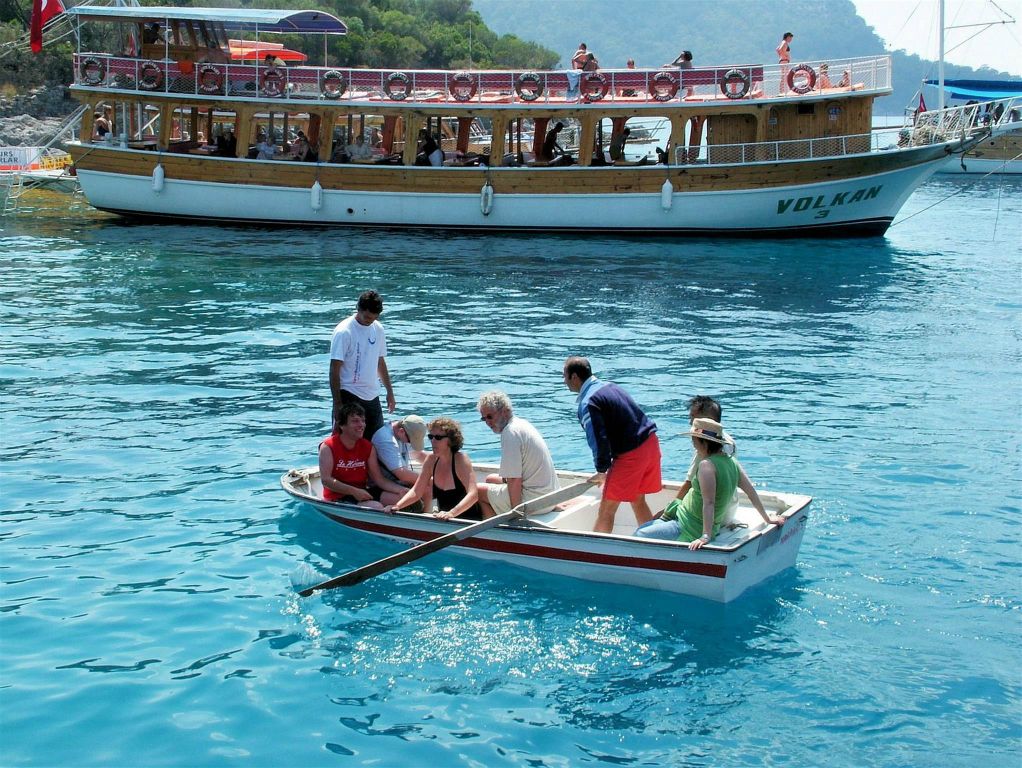 DALYAN -> FETHIYE - met een klein bootje naar het eiland St. Nicolas
