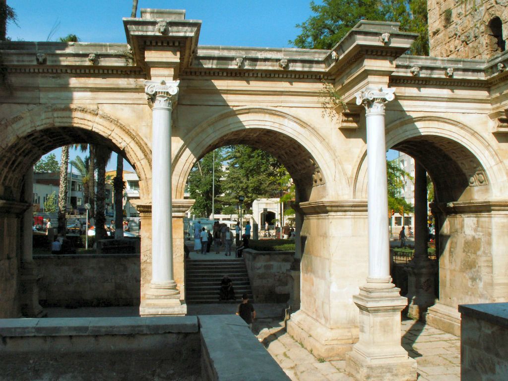 ANTALYA - de poort van Hadrianus
