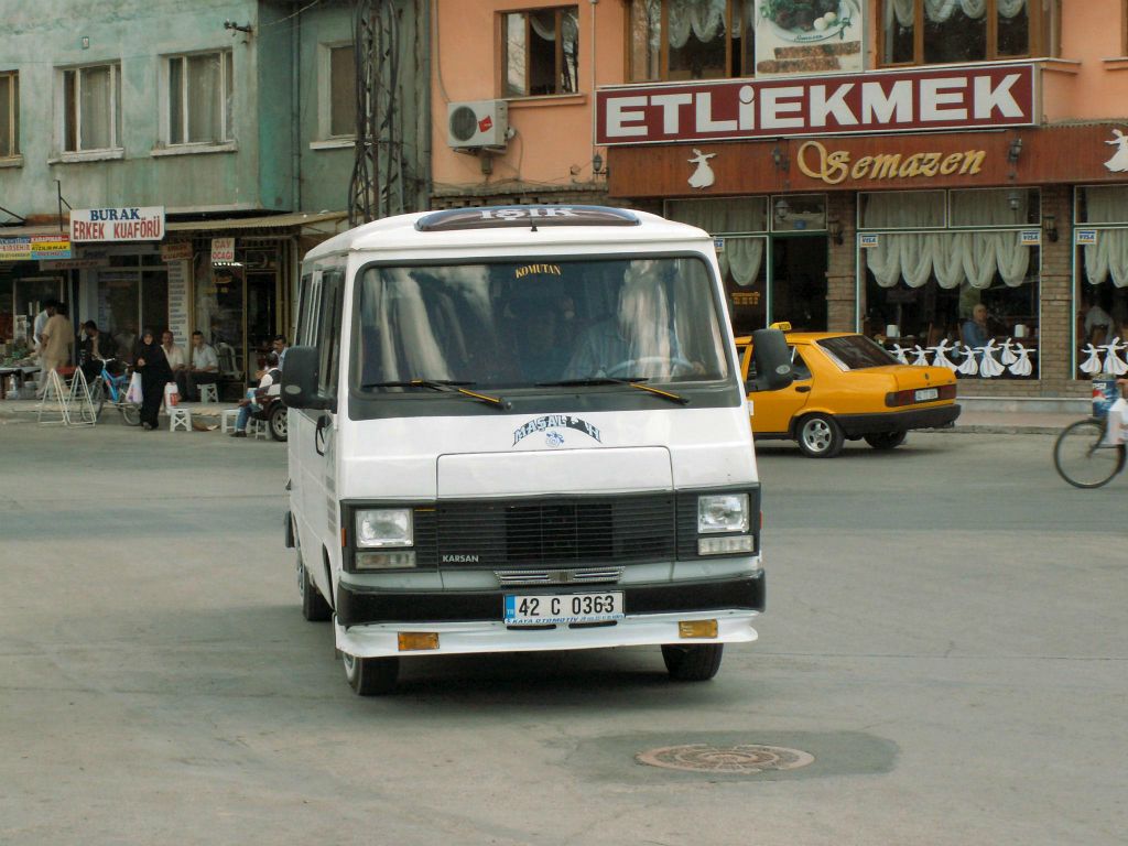 KONYA - een dolmus