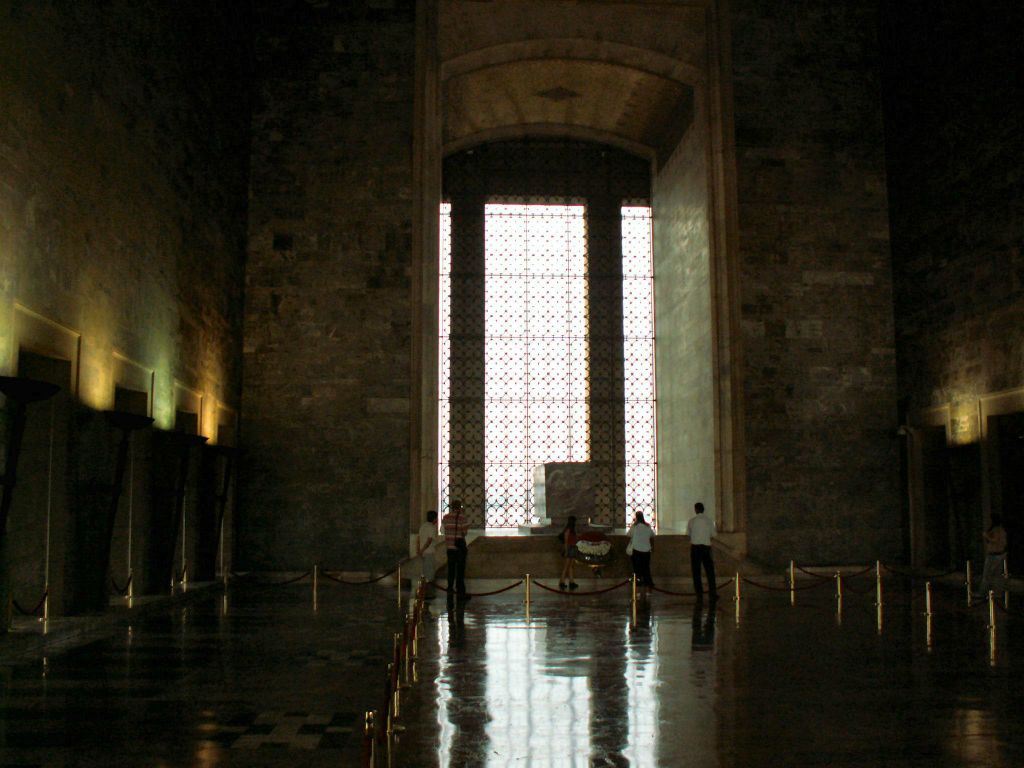 ANKARA - binnen in het Mausoleum van Atatürk