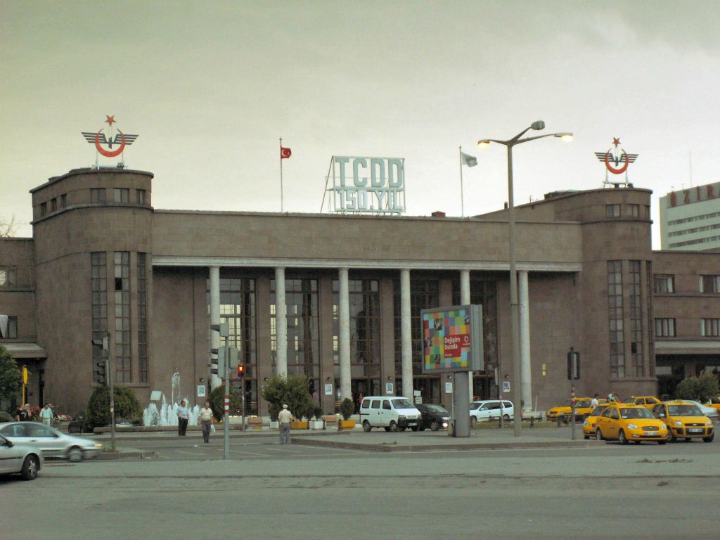 ANKARA - het treinstation