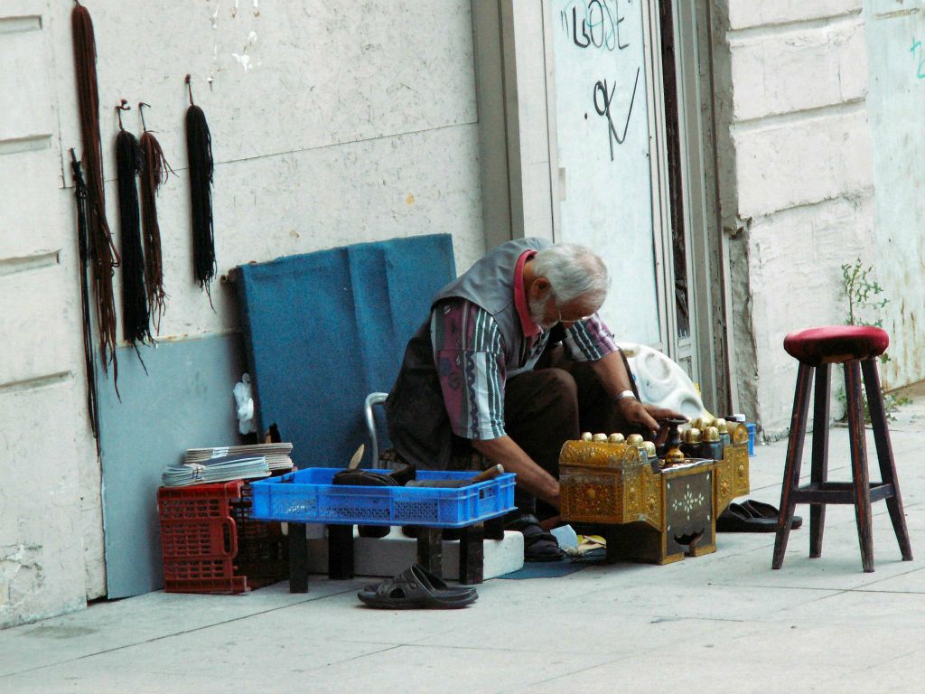 INSTANBUL - een schoenpoetser