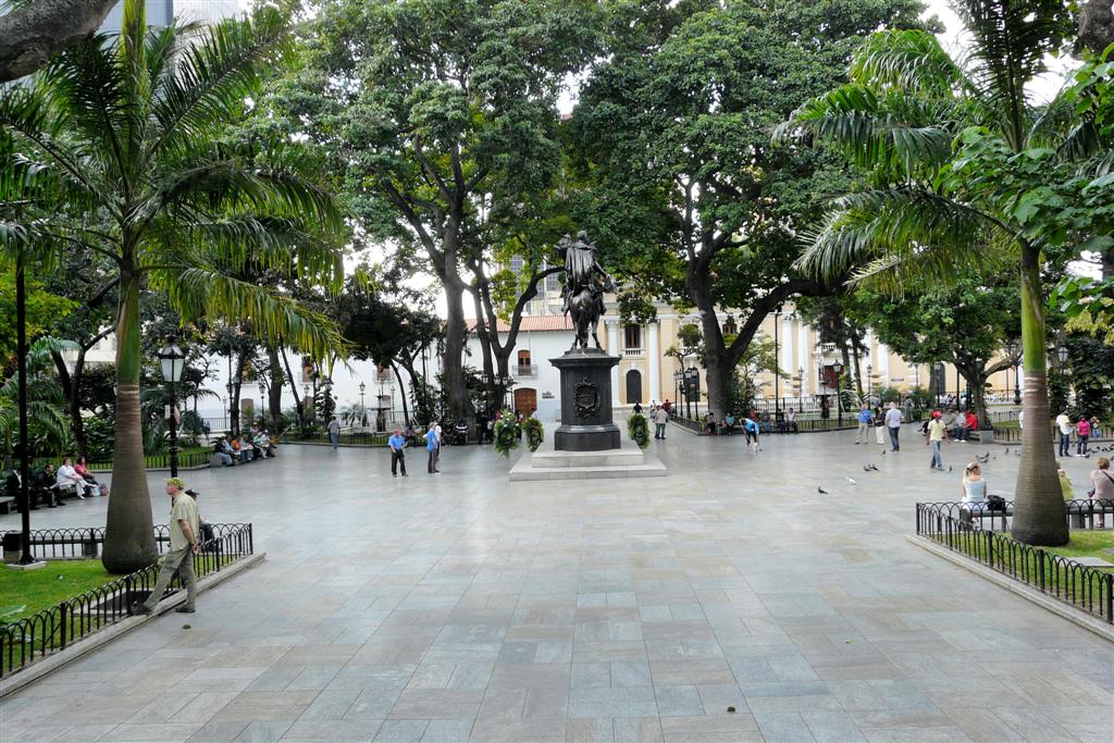 CARACAS - het park Plaza Bolívar