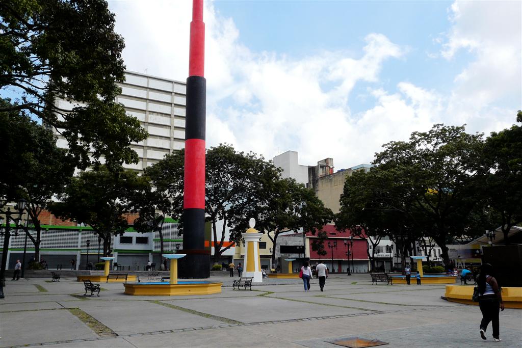 CARACAS - plaza El Venezolano