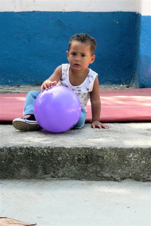 CHUAO - jongen met ballon