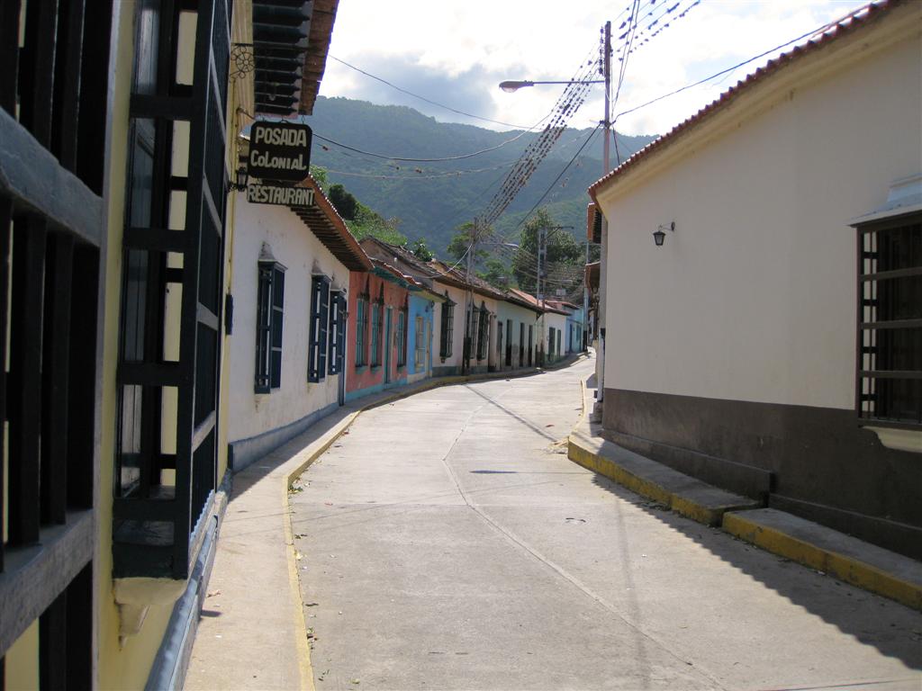 CHORONI - straat