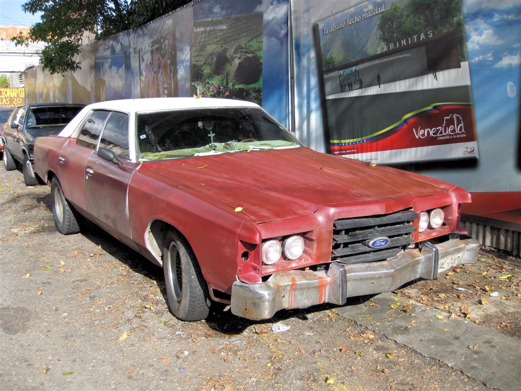 MÉRIDA - oude Amerikaanse auto