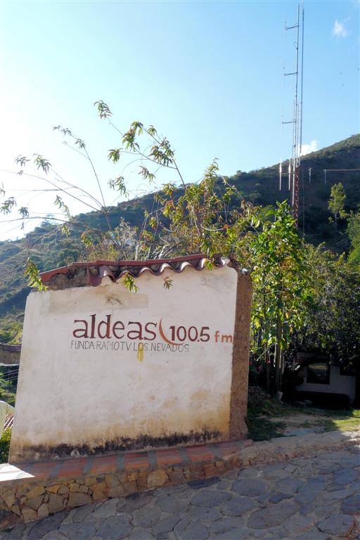 LOS NEVADOS - dorps radiostation Aldeas