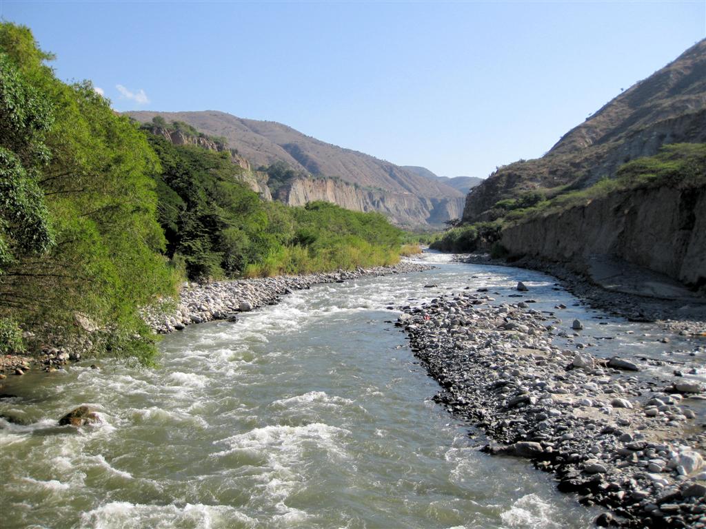 MÉRIDA - rivier onder de brug