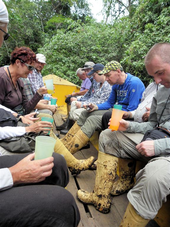 ORINOCO DELTA - niet meer schoon na onze amazone wandeling