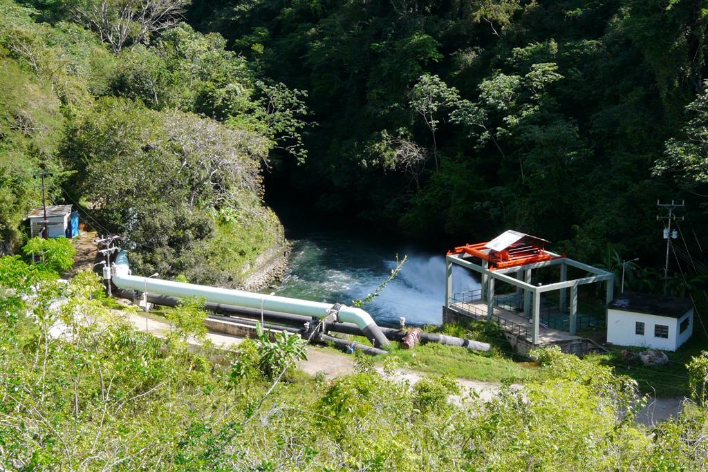 CARIPE -> MOCHIMA - waterkrachtcentrale van stuwmeer