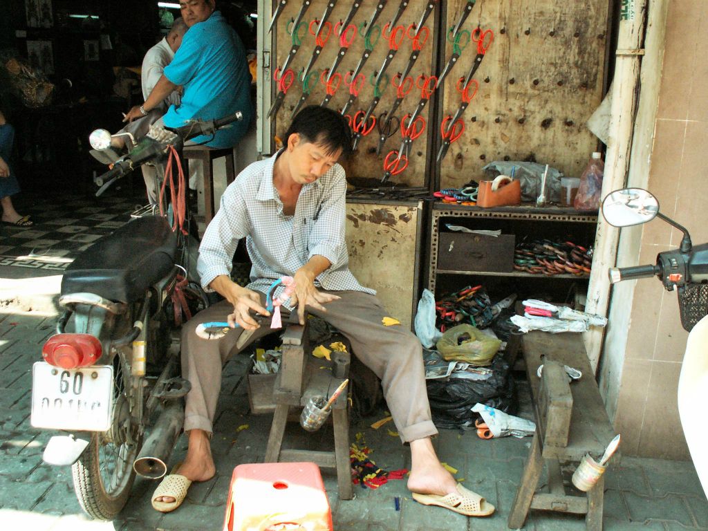 SAIGON - een scharenslijper