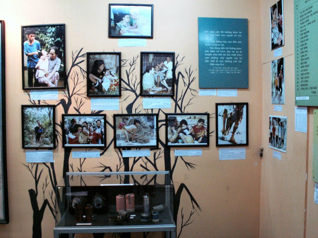SAIGON - enkele foto's in het War museum