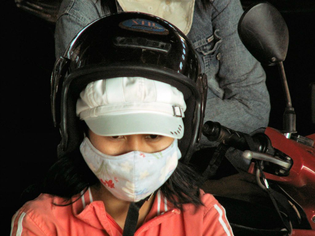 SAIGON -> CAN THO - iemand op de veerboot