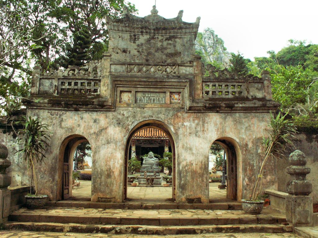 HOI AN -> DA NANG - een tempel bij Marble mountains