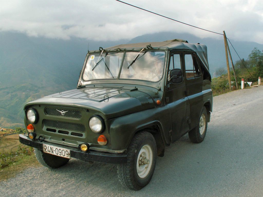 SAPA - een jeep waarmee we vervoerd werden