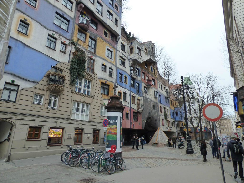 WENEN - het Hundertwasserhaus