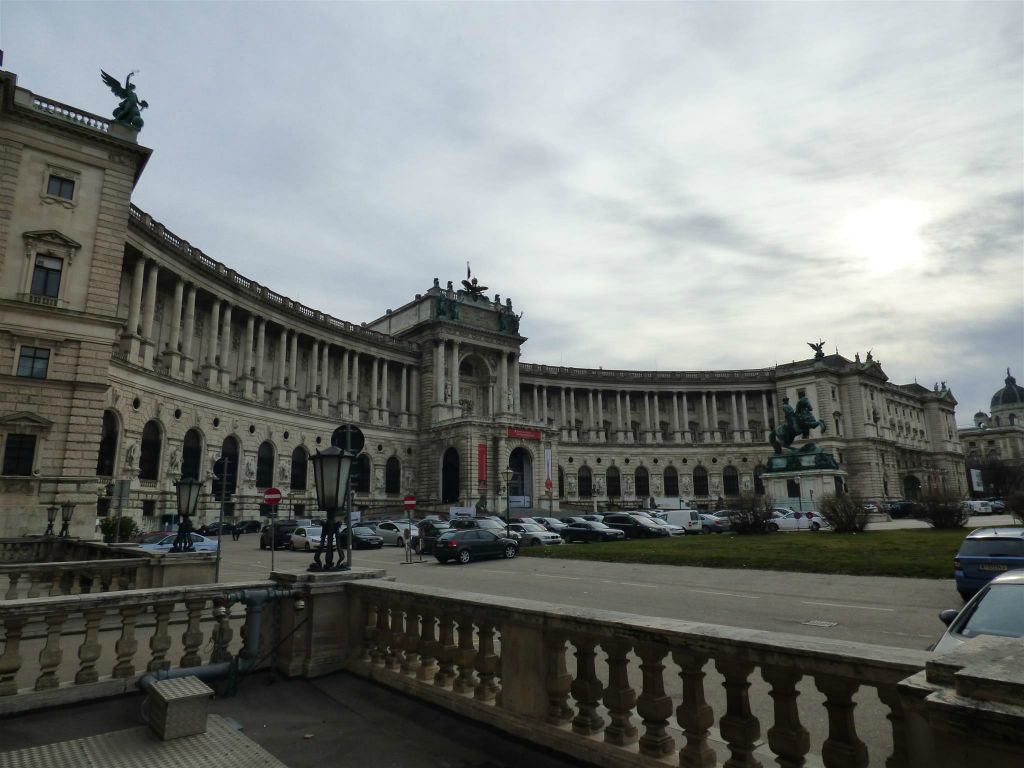 WENEN - de Neue Burg, een gedeelte van het paleis Hofburg complex