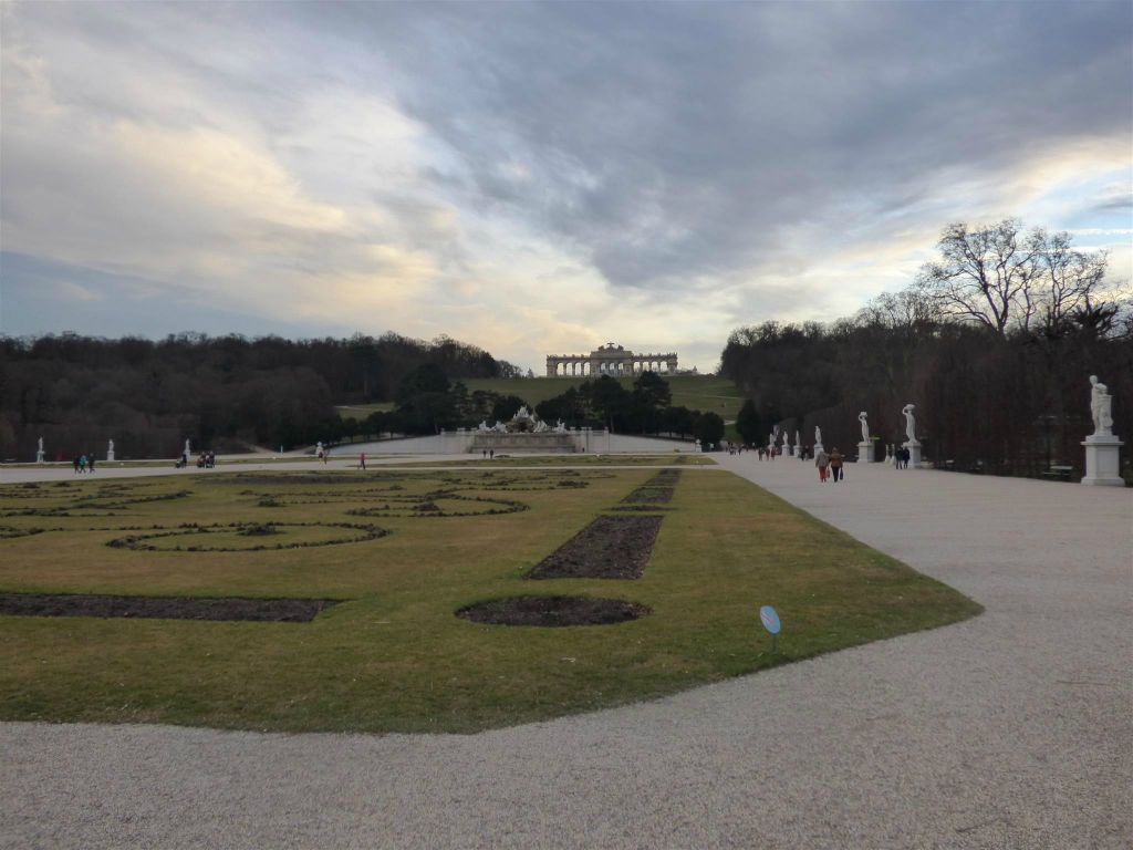 WENEN - het park van het Schönbrunn Paleis