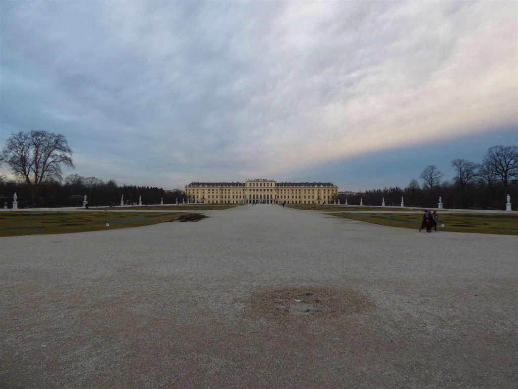 WENEN - het park van het Schönbrunn Paleis